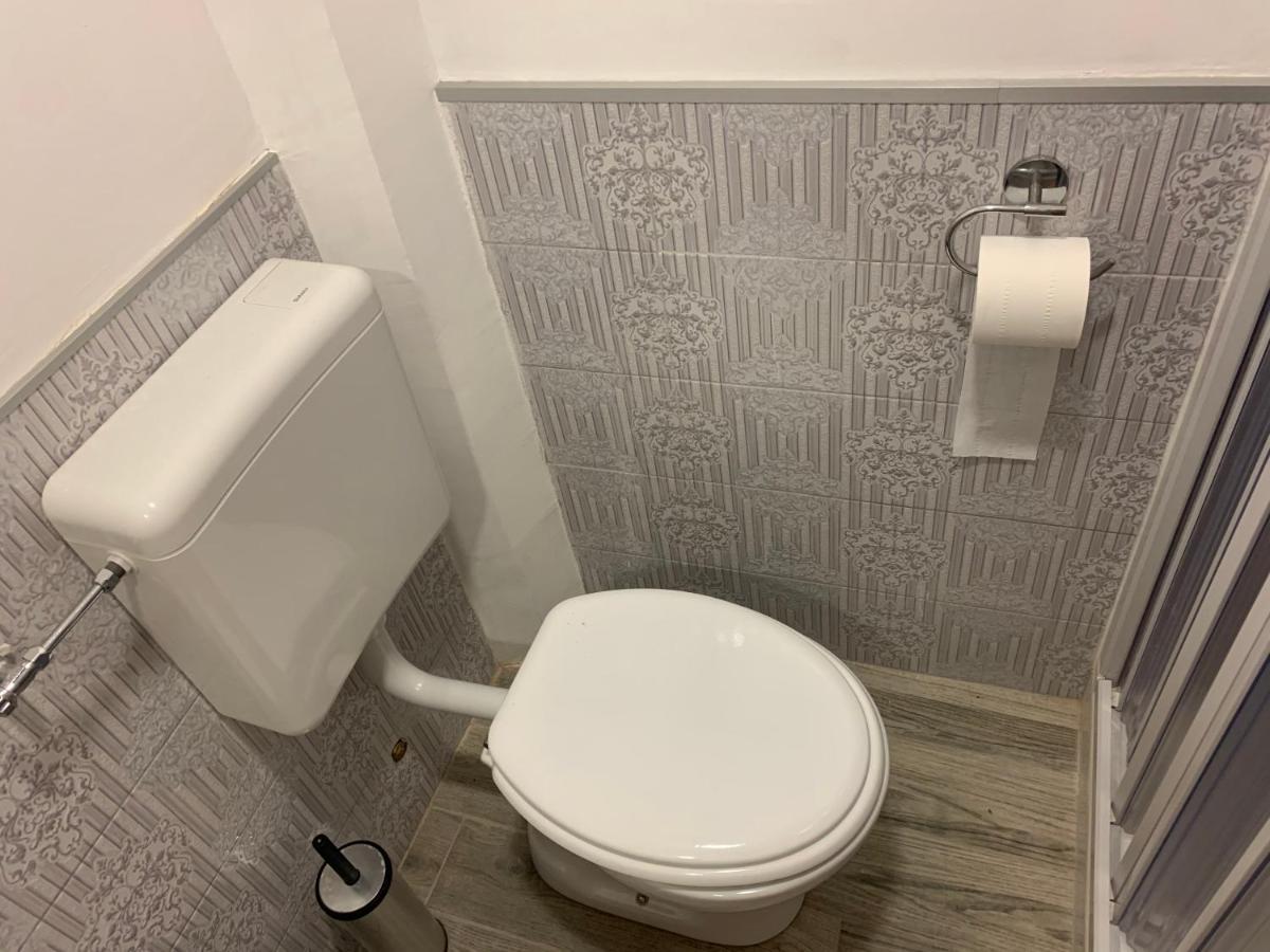 La Stanza Nel Borgo Appartement Bologna Buitenkant foto