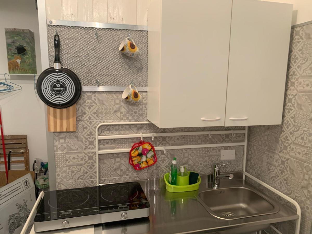 La Stanza Nel Borgo Appartement Bologna Buitenkant foto