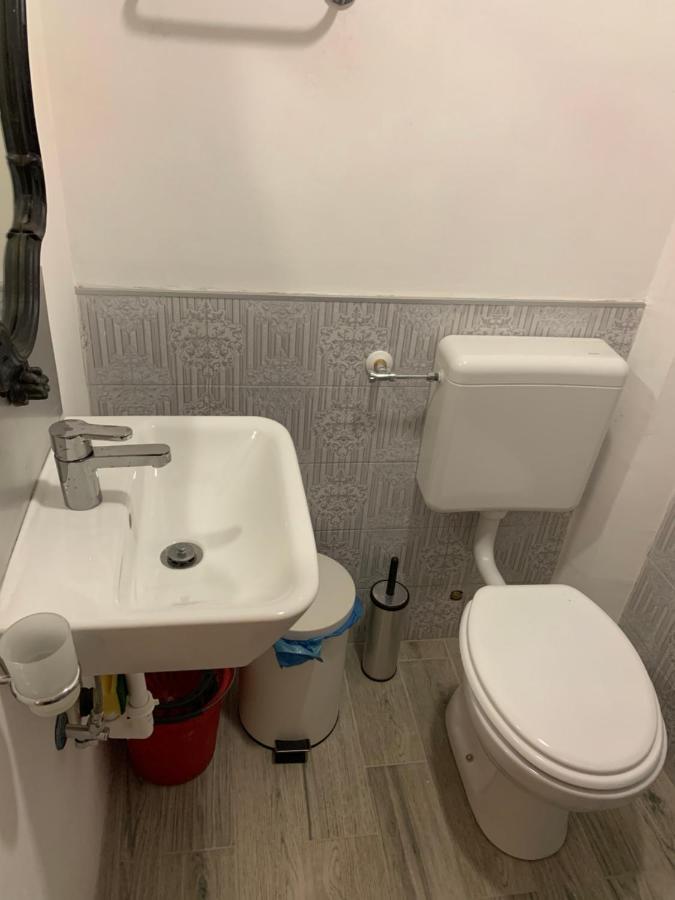 La Stanza Nel Borgo Appartement Bologna Buitenkant foto