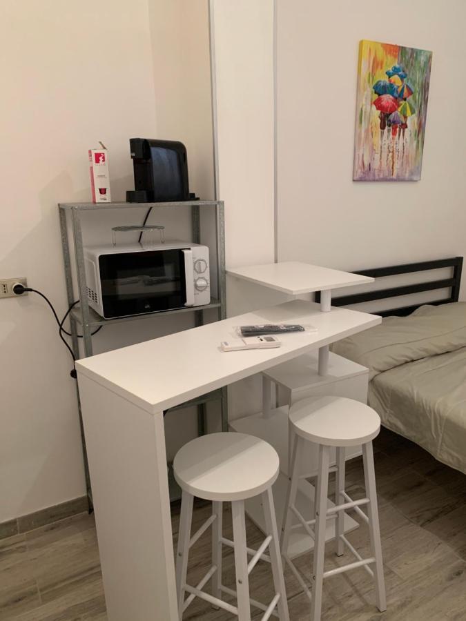 La Stanza Nel Borgo Appartement Bologna Buitenkant foto