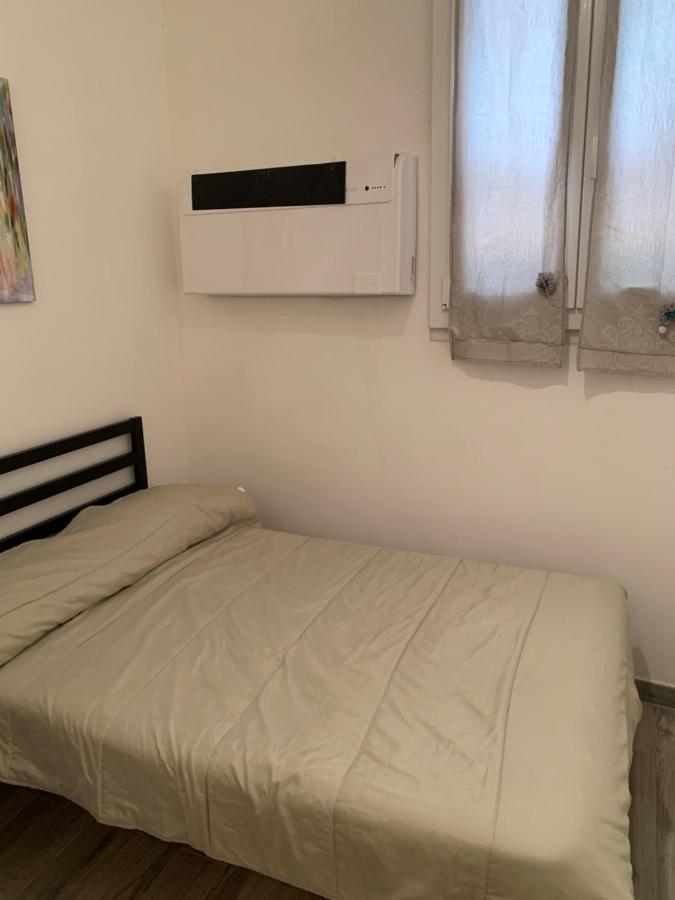 La Stanza Nel Borgo Appartement Bologna Buitenkant foto